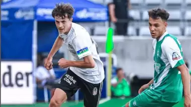 Emirhan'ın paylaşımına flaş yorum: Adam hala ayağa kalkamamış