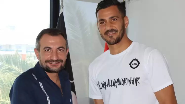 Deniz Kadah, 2 Yıl Daha Altay'da | Transfer Haberleri