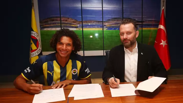 Fenerbahçe, Flamengo'dan Willian Arao Transferini Resmen Açıkladı