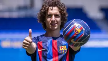 Emre Demir Barcelona formasını giydi