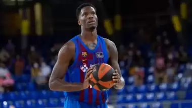 Fenerbahçe bir yıldızla daha anlaştı!