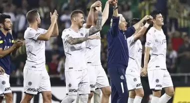 F.Bahçe'nin UEFA listesi belli oldu! Yıldız futbolcu ve yeni transfer kadroda yok