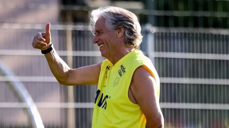 Jorge Jesus'tan Fenerbahçe taraftarına: "Biz hazırız. Siz hazır mısınız?"