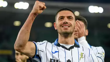 Beşiktaş'ta Merih Demiral vakası! Ayrılık için gün sayıyor, yeni takımı