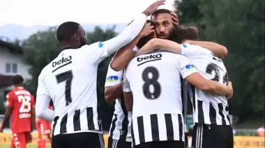 Beşiktaş'ın İspanya kamp kadrosu açıklandı! Genç oyuncu listede yok...