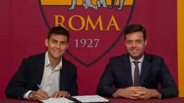 Paulo Dybala resmen Roma'da