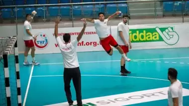 A Milli Erkek Hentbol Takımı hazırlıklarını Ankara'da sürdürüyor