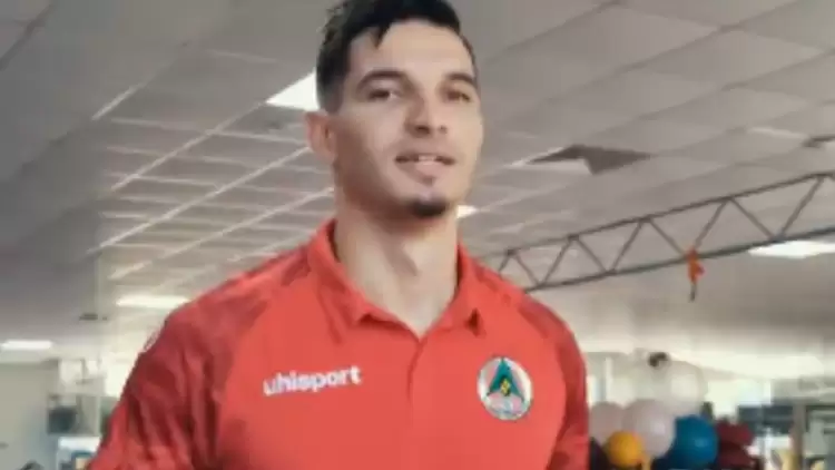 Alanyaspor Zinedine Ferhat'ı Transfer Etti!