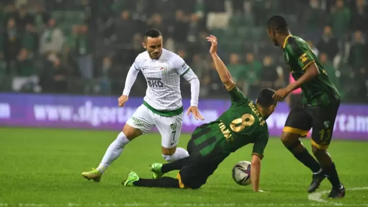 Kocaelispor, Mertan Caner Öztürk ile 1+1 yıllık sözleşme imzaladı