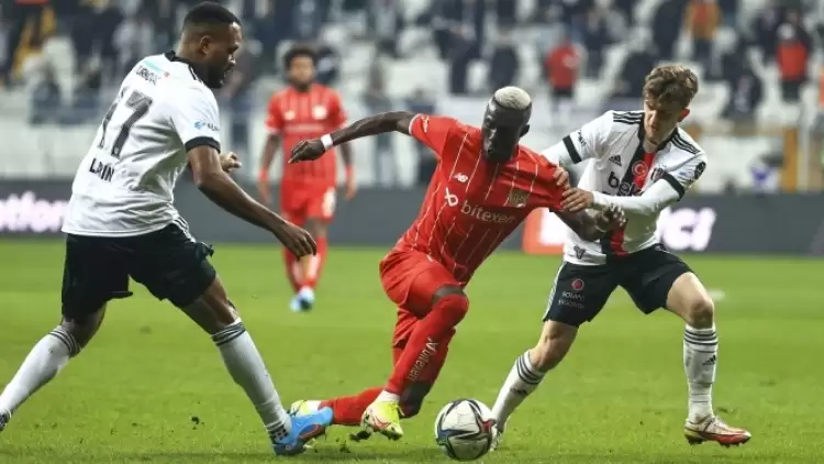 Transfer | Antalyaspor Alassane Ndao ile 1 Yıl Daha Sözleşme İmzaladı