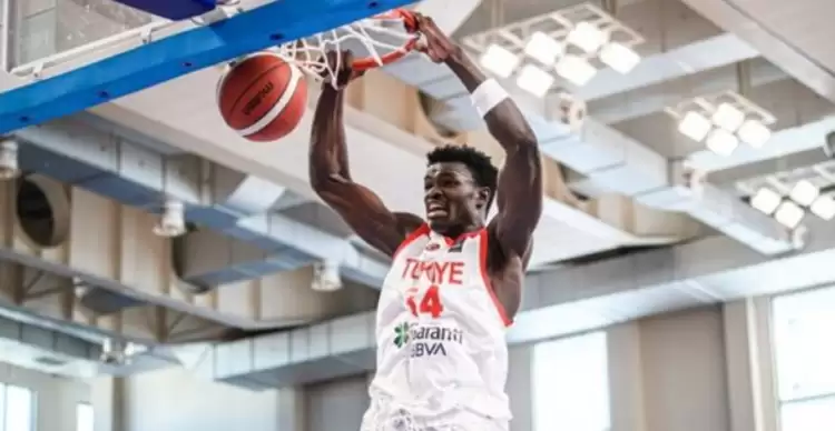 Adem Bona, FIBA U20 EuroBasket’te En İyi İlk 5’e Seçildi!