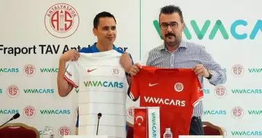 Antalyaspor'un yeni forma sponsoru VavaCars oldu