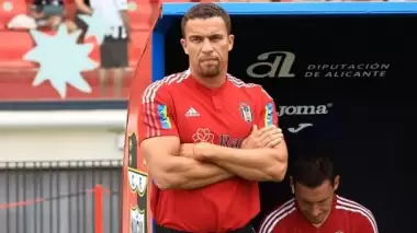 Ismael kararından döndü! Savunmada eski sistem...