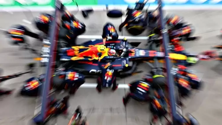 VİDEO - Red Bull, Macaristan GP'de 2022'nin en hızlı pit stopunu yaptı