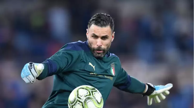 Fenerbahçe, Salvatore Sirigu'yu transfer etmek istiyor