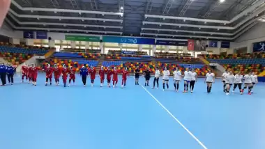 A Milli Kadın Hentbol Takımı, İran’ı devirdi