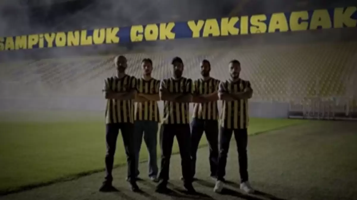 ajansspor: Ünlü oyuncularla Fenerbahçe'den 2022-2023 sezonu videosu