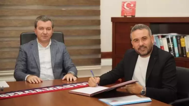 Özgür Ekmekçioğlu, Menemen FK'dan Sonra Bergama Belediyespor'u da Aldı!