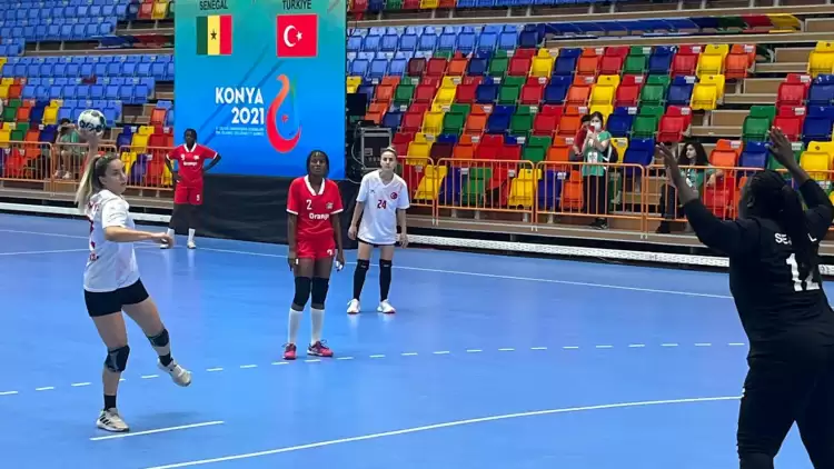 A Milli Kadın Hentbol Takımı, Senegal'i Yendi ve Yarı Finale Yükseldi