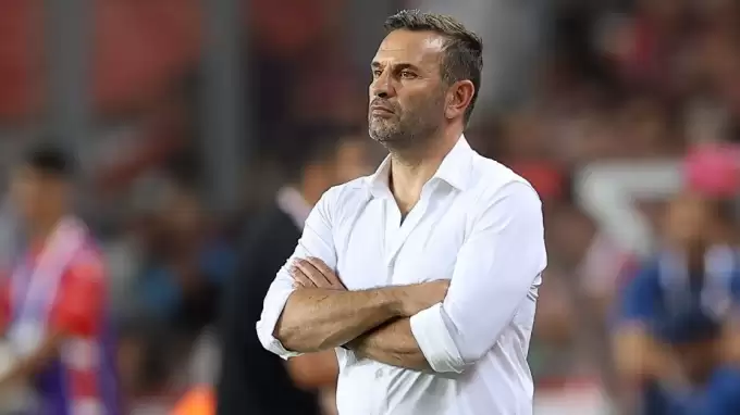 Okan Buruk onların biletini kesti! İşte Cimbom'un yolcuları