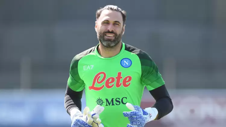 Fenerbahçe'nin İstediği Salvatore Sirigu, Napoli'ye Transfer Oldu