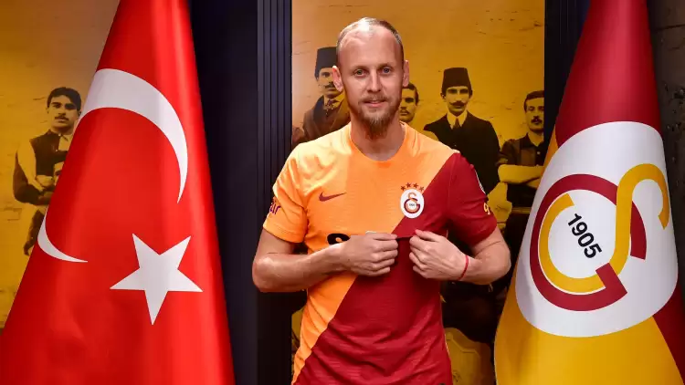 Galatasaray'ın Stoperi Semih Kaya, Futbolu Bıraktığını Açıkladı