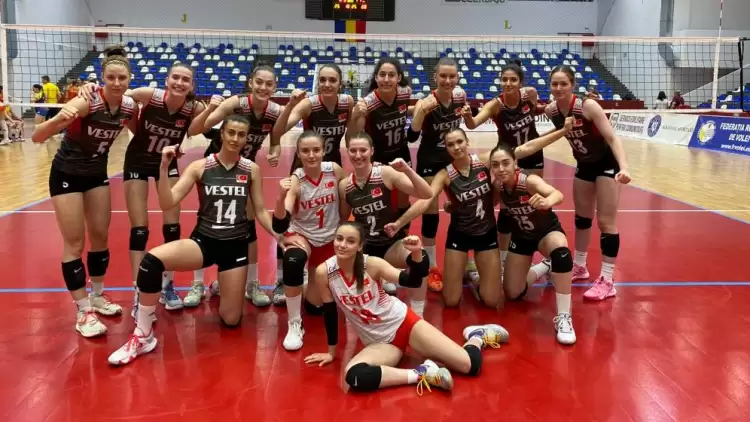 19 Yaş Altı Kız Milli Voleybol Takımı, Balkan Şampiyonası'nda 3'te 3 yaptı