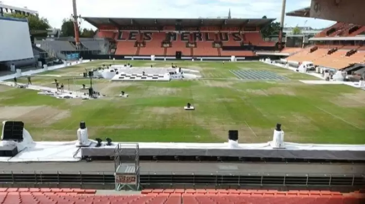 Fransa'da Konya Olayı! Lorient-Lyon Maçı Ertelendi