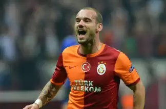 Sneijder teklifi kabul etmedi... Galatasaray'a geri mi dönüyor?