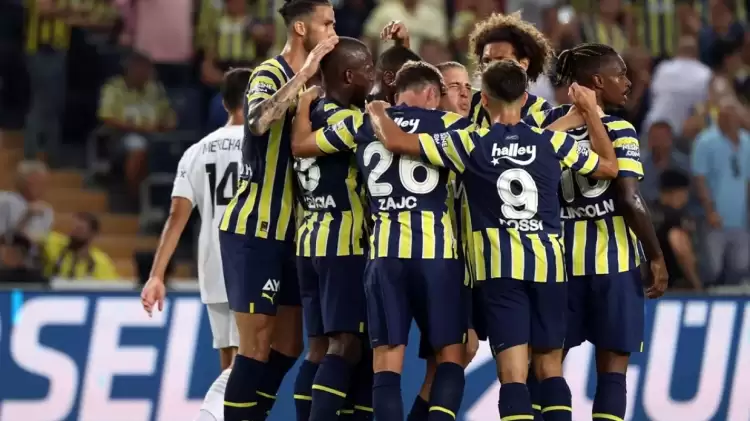 Fenerbahçe'de Burak Kapacak, İrfan Can Eğribayat ile Tiago Çukur Rezerv Lig'de ilk 11'de