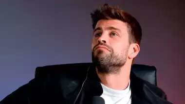 Pique'den dost kazığı! Takım arkadaşının kız kardeşiyle...