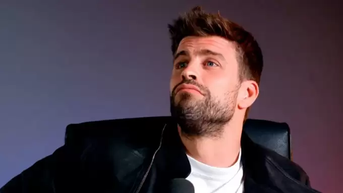 Pique'den dost kazığı! Takım arkadaşının kız kardeşiyle...