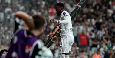 "Siz siz olun, bu adamın peşine takılmayın"