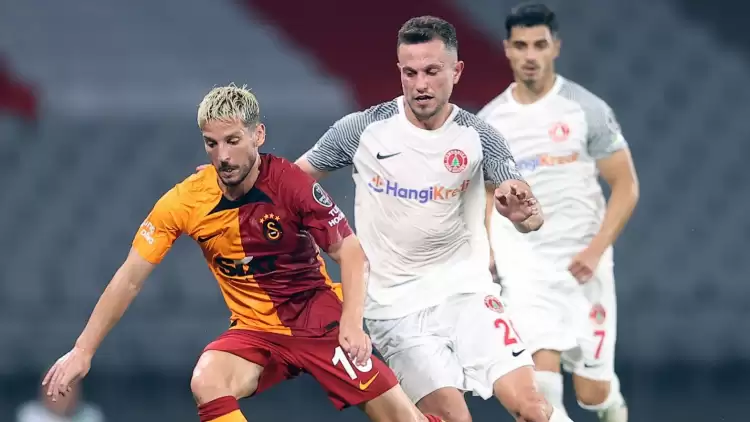 Galatasaray'ın Yeni Transferlerinden Dries Mertens Açıklama Yaptı