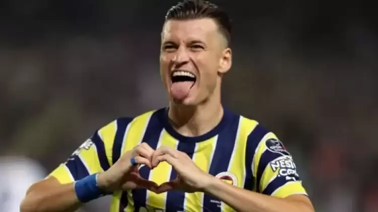 Fenerbahçe'de Ezgjan Alioski transferi ve kariyeri hakkında konuştu