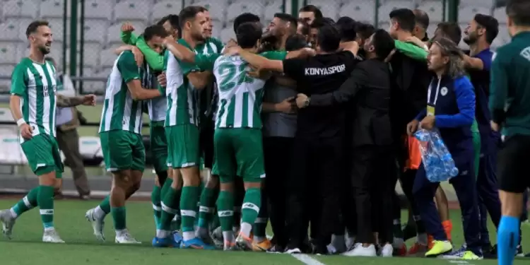 Konyaspor'da sürpriz ayrılık! Sokol Cikalleshi kiralık gitti