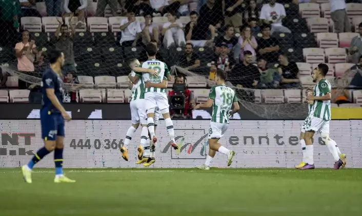 Konyaspor-Fenerbahçe: 1-0 (Maç Sonucu-Özet)