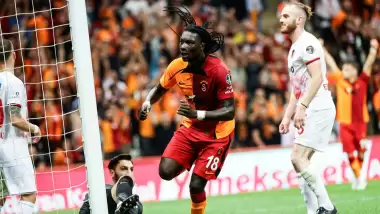 Bafetimbi Gomis: "Ben gol için doğdum"