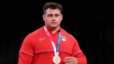 Rıza Kayaalp finalde