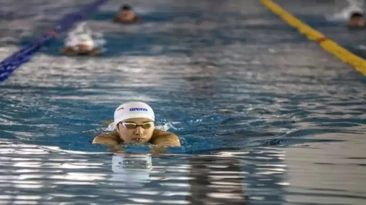 Güney Kore yüzme takımı Erzurum’da güç depoluyor