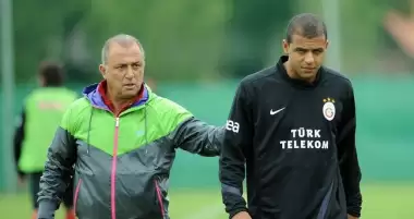 Felipe Melo, Fatih Terim'in izinde!