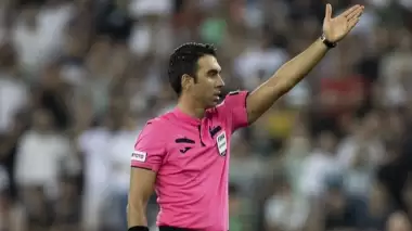 UEFA'dan Türk hakemlere görev