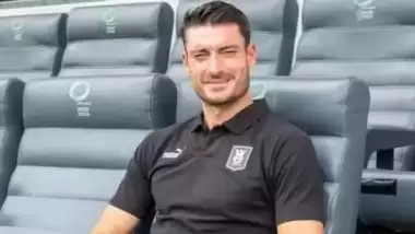 Albert Riera, Slovenya'yı salladı