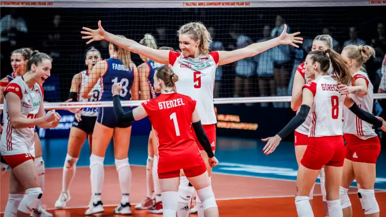 Polonya ve Hollanda, FIVB Dünya Kadınlar Şampiyonası'na Galibiyetle Başladı