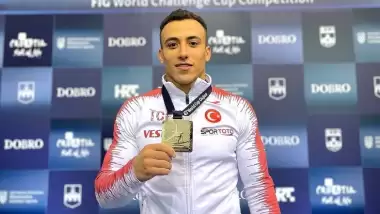 Adem Asil'den, Artistik Cimnastik Dünya Challenge Kupası'nda altın madalya!