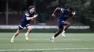 Napoli, Fenerbahçe'nin 2 yıldızı için geliyor! 