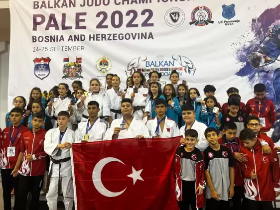 Türkiye, Judo Minikler Balkan Şampiyonası'ndan 27 Madalya İle Döndü