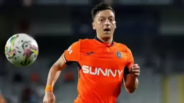 Medipol Başakşehir'de Mesut Özil şoku!