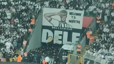 Vodafone Park'ın kapısı Dele Alli'de