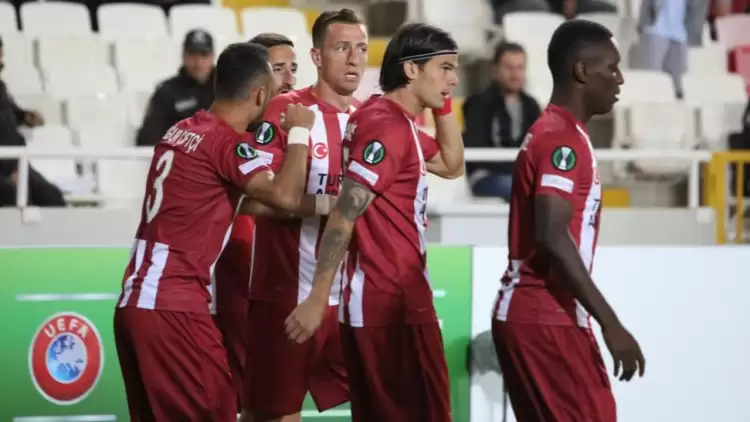 Sivasspor'da Erdoğan Yeşilyurt ve Ulvestad 2. golünü Ballkani’ye attı